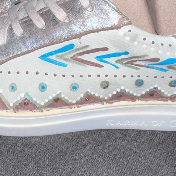 Karma of Charme Sundance Naïf Hand Painted Leather Sneakers - Sz 38 (8.0-8.5) - Picture 4 of 16